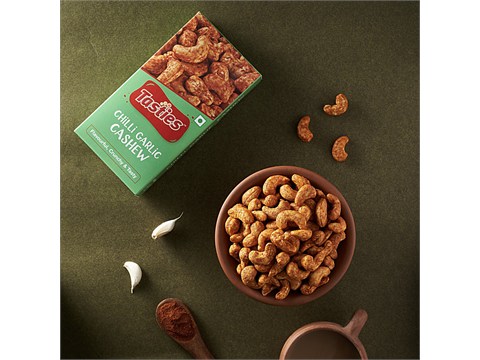 Tasties Chilli Garlic Cashew - Flavourful & Crunchy, 75 g