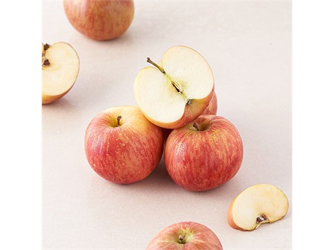 fresho! Fuji Apple - Economy, 4 pcs