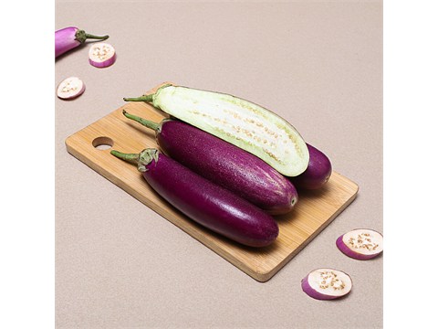 fresho! Purple Brinjal - Long, 250 g