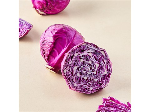 fresho! Cabbage - Medium, Red, 1 Pc (Approx.601 g-950 g)