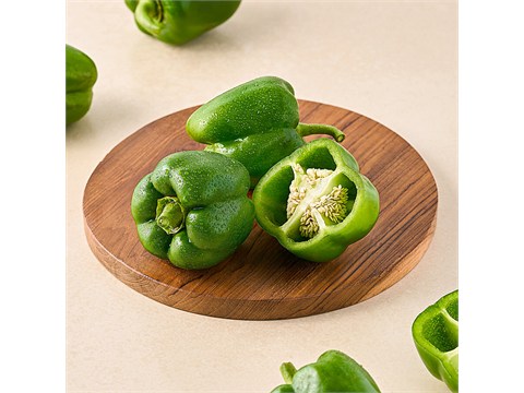 fresho! Capsicum - Green, 500 g