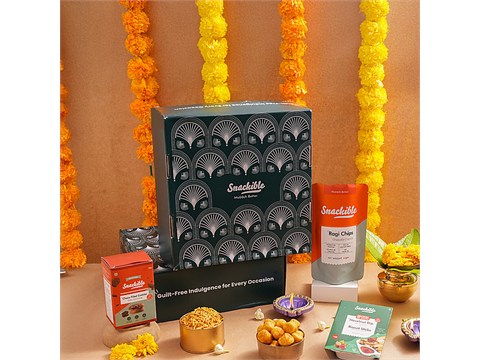 Snackible Festive Snacks Hamper, 315 g