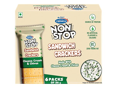Cremica Cheese Cream & Chives Sandwich Crackers, 156 g