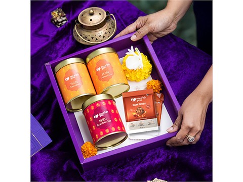 Nourish you Amethyst Dwaar Celebration Hamper, 5 pcs