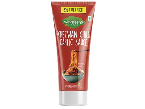 Wingreens Farms Schezwan Chilli Garlic Sauce, 180 g