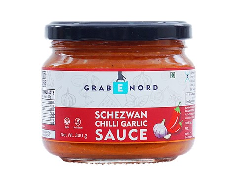 Grabenord Schezwan Chilli Garlic Sauce - Dairy Free, 300 g
